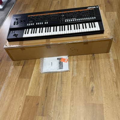Roland Jupiter-X 61 Key Full Size Synthesizer; Serial No: Z6M3105 | Second Hand