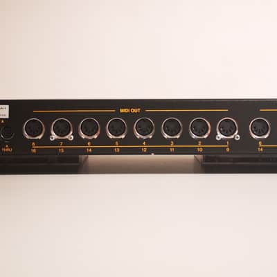 Opcode  Studio 4 MIDI Interface image 4