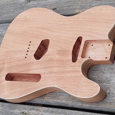 Telecaster body, mahogany image 2