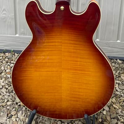 Yamaha SA2200-OVS Semi-Hollow Electric Guitar 2010s - Violin Sunburst image 4