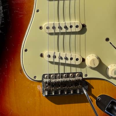 Fender Stratocaster 1963 - the perfect 'burst w/all Stevie Ray Vaughan features ! image 10