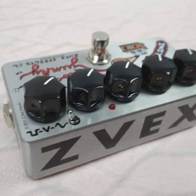 Zvex Vexter Series Instant Lo-Fi Junky Modulation/Chorus/Vibrato Guitar Effects Pedal image 3