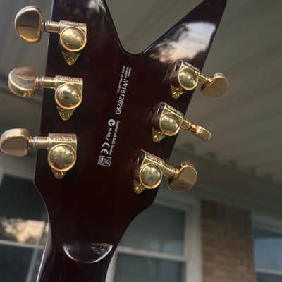Dean V Select Quilt Maple 2010s - Trans Black image 4