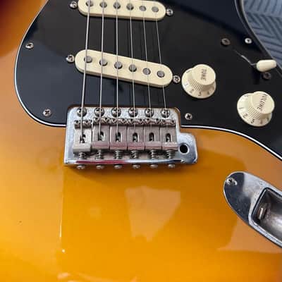 Fender Japan ST-62 with CS 69 Fender pickups image 4