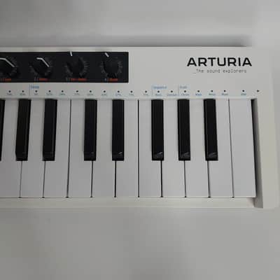 Arturia Keystep 37 USB/MIDI/CV Audio Recording Keyboard Controller & Sequencer - White image 4