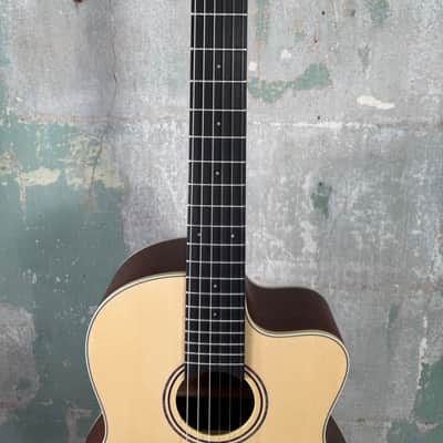 Alvarez Regent Series RC26HCE Hybrid Acoustic Electric Guitar - Natural image 6