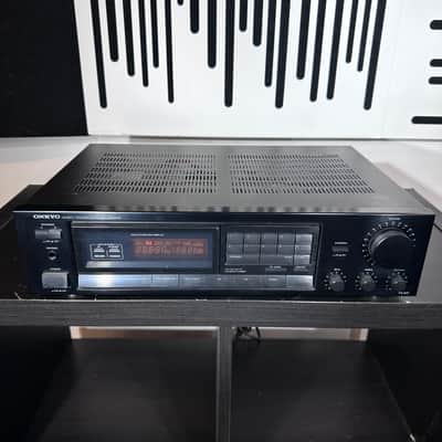 Onkyo TX-810 Quartz Synthesized Tuner Amplifier image 2