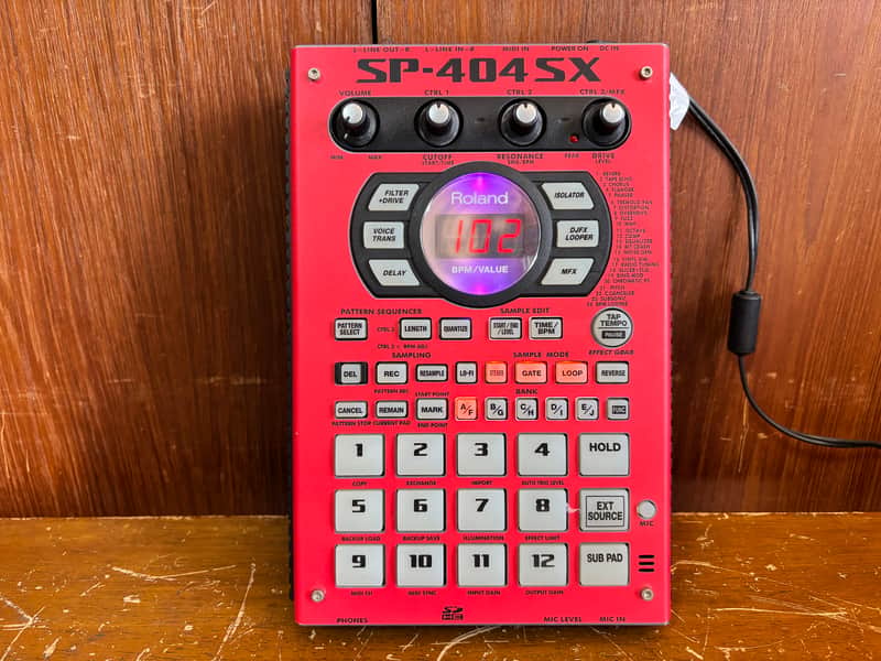 Roland SP-404SX Linear Wave Sampler | Reverb Canada