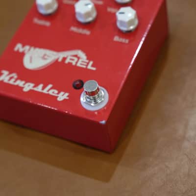 Kingsley Minstrel V2 2010s - Red image 2