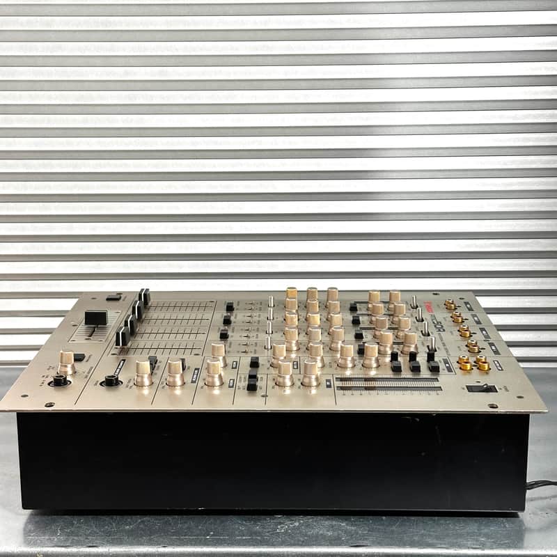 Vestax PMC-50A legendary 4-channel DJ mixer | Reverb Sweden