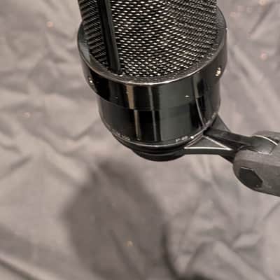 Neumann TLM-103 Monolith 2001 - Gloss Black - Matched Pair image 3