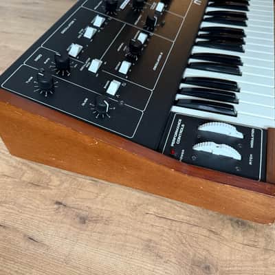 Immagine Moog Prodigy 32-Key Monophonic Analog Synthesizer (Serviced / warranty) - 2