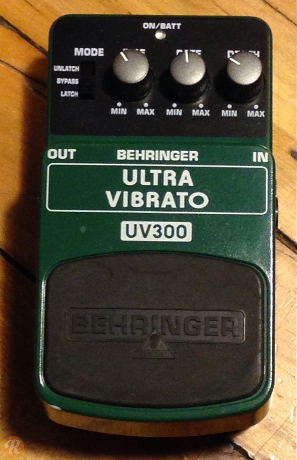 Behringer UV300 Ultra Vibrato Pedal | Reverb