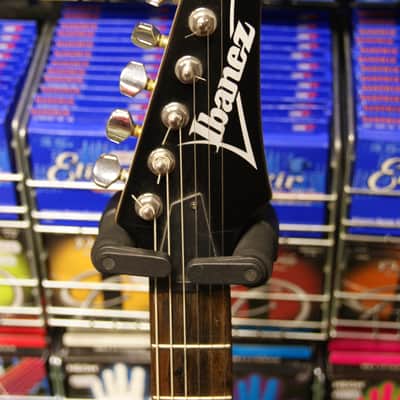Ibanez Iceman IC120 electric guitar made in 2004 Korea S/H image 5