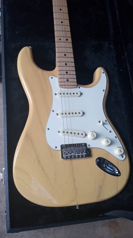 Fender Deluxe Stratocaster