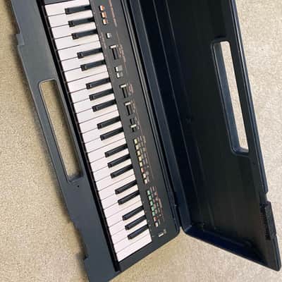 Yamaha Portasound PS-400 Used- Very good condition