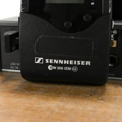 Sennheiser ew 300 IEM G3 Wireless In-Ear Monitoring System - 516-558 MHz CG0118U image 7
