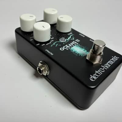 Electro-Harmonix Oceans 11 Reverb - Excellent Condition with Box image 10