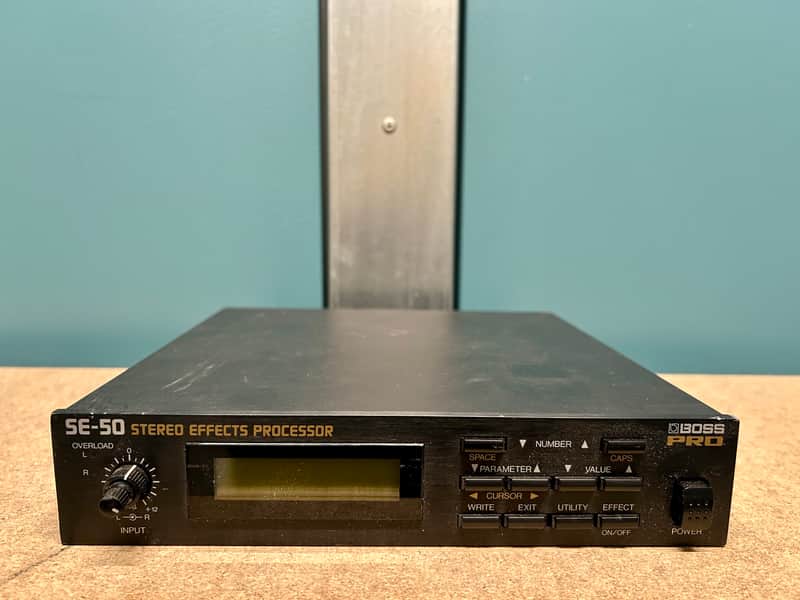 Boss SE-50 Stereo Effects Processor | Reverb France