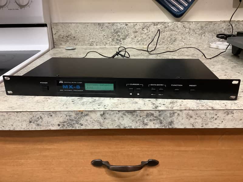 Digital Music Corp. MX-8 Midi Patchbay / Processor image 1