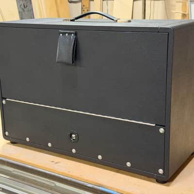 Immagine VBoutique USA/Scumback Modern Vintage Marshall Style 2x12 Ext. Cab - 3