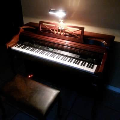 Samick SPX411 Digital Piano 88-key console unit with full MIDI voice set image 3
