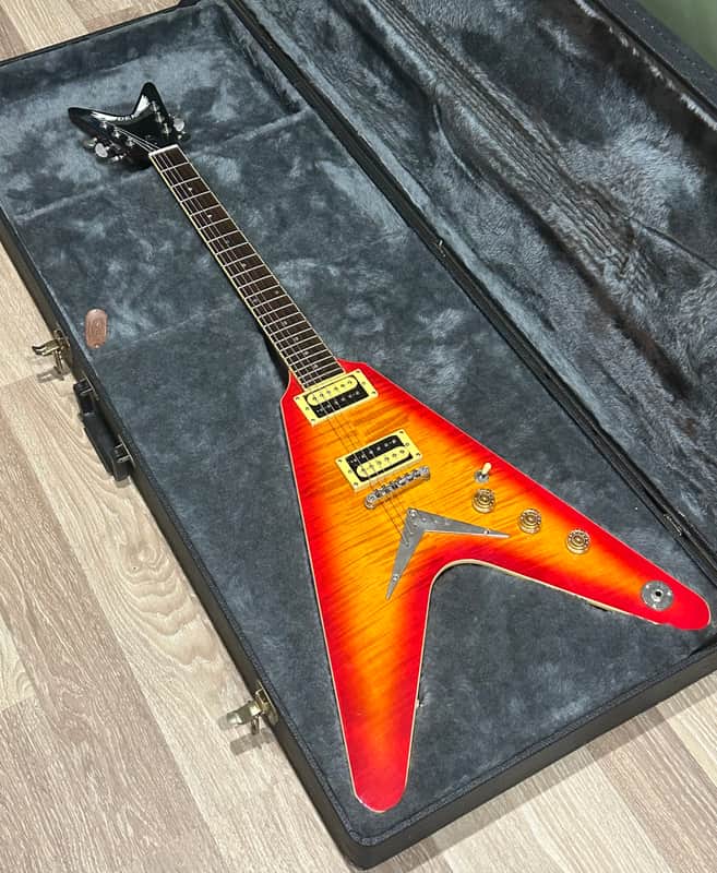 Dean V 79 Flame Maple - Trans Cherry Sunburst