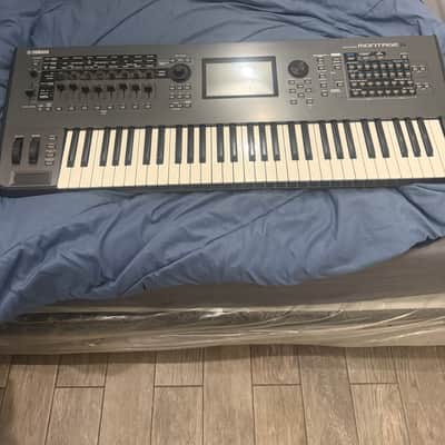 Yamaha Montage 61-Key Synthesizer 2023 - Present - Black