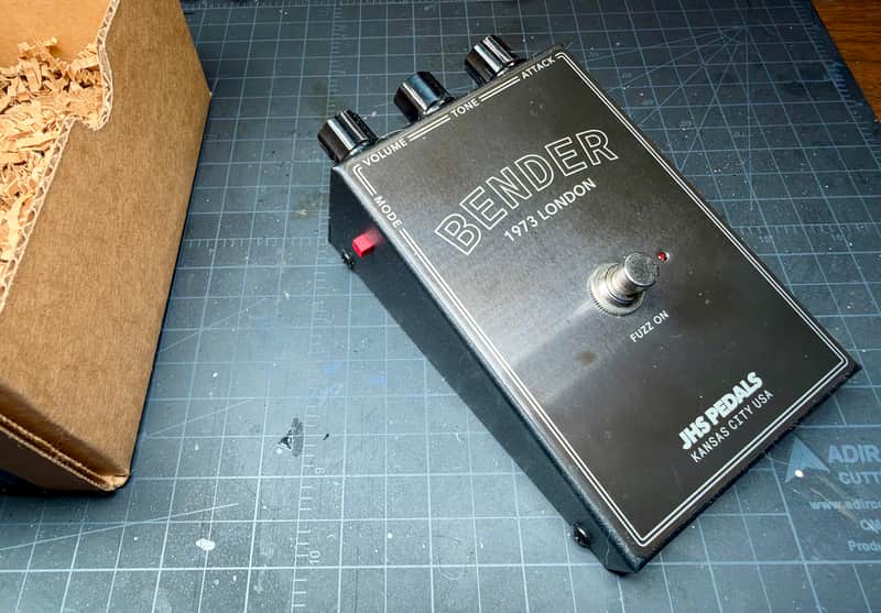 JHS Legends Series Bender 1973 London Fuzz 2020 - 2025 - Black