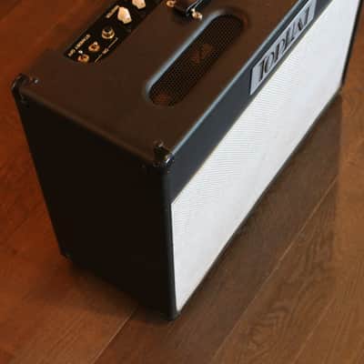 Tophat Ambassador Black 35w 2x12 Combo Amp image 2