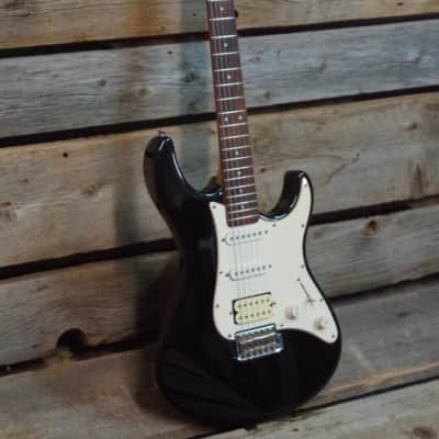 Yamaha EG112 Electric Guitar image 5