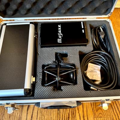 Mojave MA-200 Large Diaphragm Condenser Microphone 2006 - 2020 - Black image 2