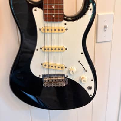 Korean Squire Bullet Stratocaster 80’s image 3