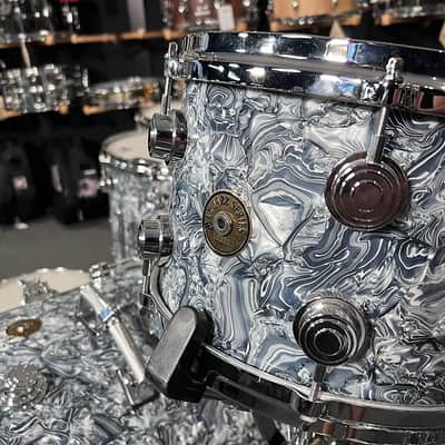 Peter Erskine's DW Jazz Series 12/13/14/16/20" Maple Gum Drum Set Kit with Matching 14" Snare in Silver Abalone image 8