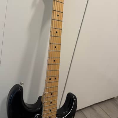 Fender FSR Special Edition Player Stratocaster with Maple Fretboard 2019 - 2021 - Black image 2