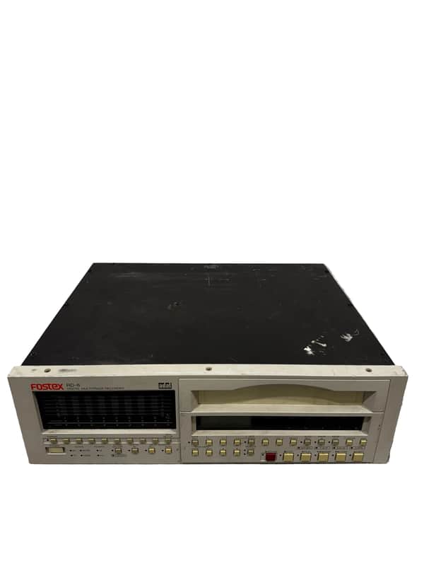 Fostex RD-8 – Digital Multitrack Recorder w/ Model 8312 Remote Control – Good image 1