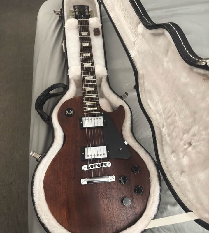 Gibson Les Paul Studio 2007 - Wine Red image 1