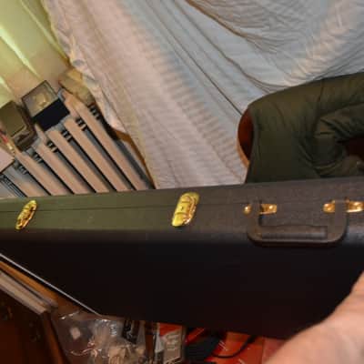 Hamer usa bass guitar hardshell case black image 6