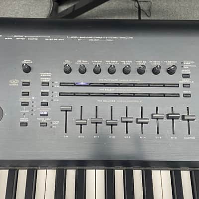 Korg KRONOS 88 Weighted Key Workstation with DS-1H Pedal image 4
