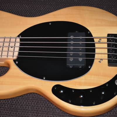 Music Man Copy Music Man String Ray 2014 Natural image 1