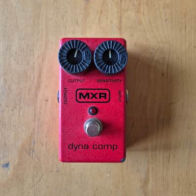 MXR M102 Dyna Comp 1995 - Present - Red image 2