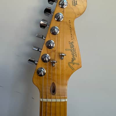 2002/3 Fender American Series Stratocaster image 6