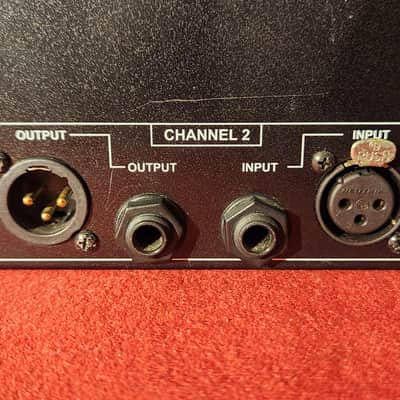 dbx 231s Dual Channel 31-Band EQ image 13