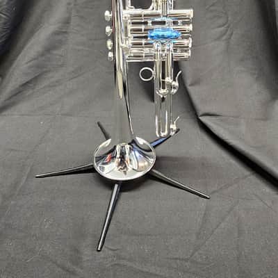 Schilke E3L-4 Traditional Custom Series 4-Valve Eb Trumpet with Tuning Bell - Silver Plated 2026 w/ case image 2