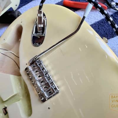 1972-73 Fender Stratocaster - Olympic White w/HSC image 21