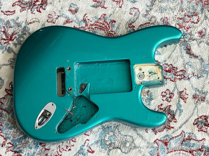 Share 1994 Fender 40th Anniversary Stratocaster guitar body USA American Turquoise image 1