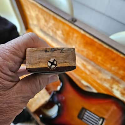 Fender Stratocaster 1962 - wine sunburst image 17