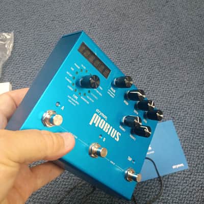 Strymon Mobius 2012 - Present - Blue image 6