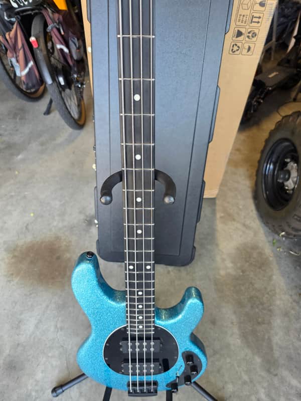 Ernie Ball Music Man StingRay Special 4 HH image 1