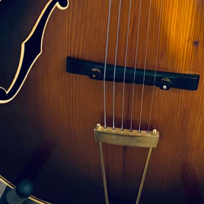 Levin Royal 1946 image 3